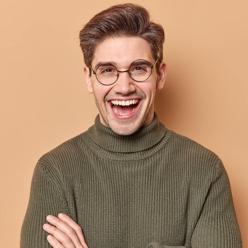 cheerful-confident-handsome-young-european-man-wit-2022-12-20-16-48-47-utc-.jpg